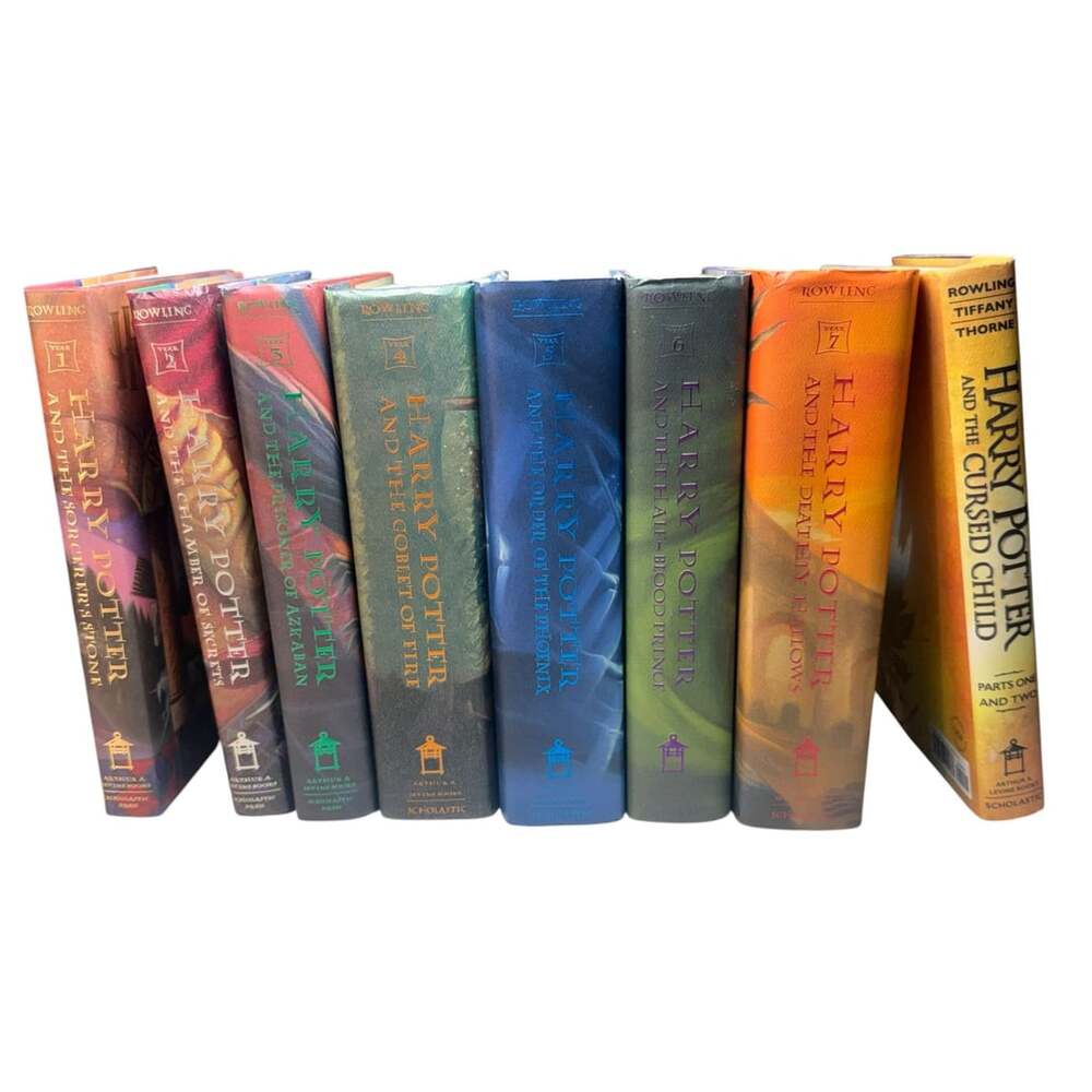 Harry Potter Hardcover Book Set 1-7 And The Cursed Child and Display Box